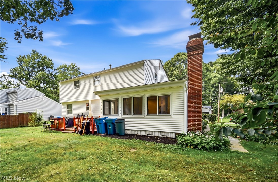 7858 Glen Oaks Drive NE Warren OH 44484