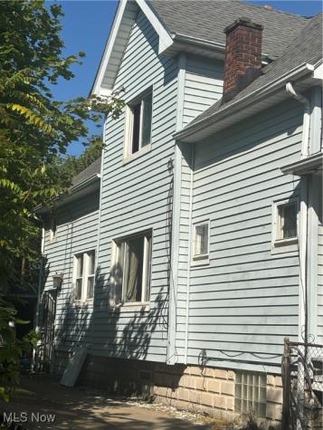 3452 E 104th Street Cleveland OH 44104