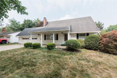 2568 16th Street Cuyahoga Falls OH 44223