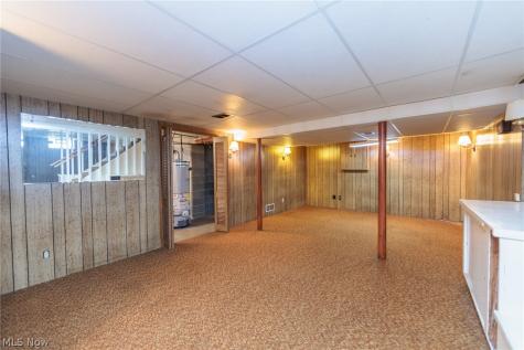 2568 16th Street Cuyahoga Falls OH 44223
