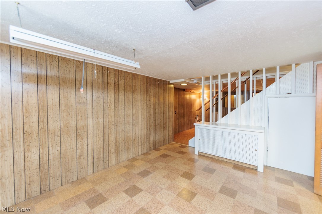 2568 16th Street Cuyahoga Falls OH 44223