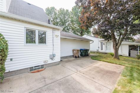 2568 16th Street Cuyahoga Falls OH 44223