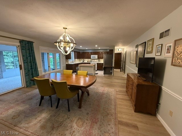 3986 April Drive Uniontown OH 44685