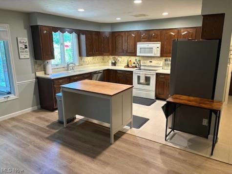 3986 April Drive Uniontown OH 44685