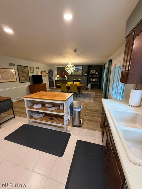3986 April Drive Uniontown OH 44685