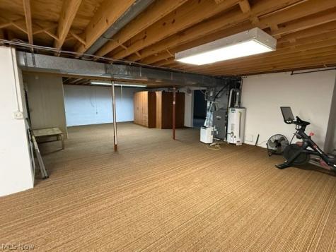 3986 April Drive Uniontown OH 44685