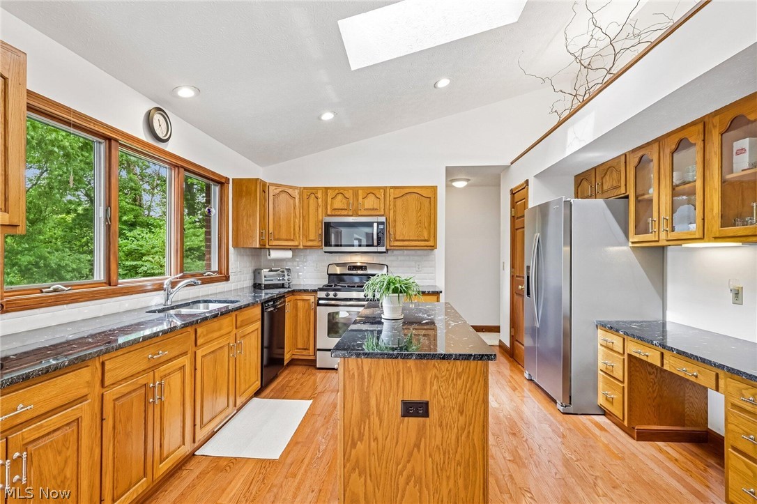 8449 Settlers Passage Brecksville OH 44141