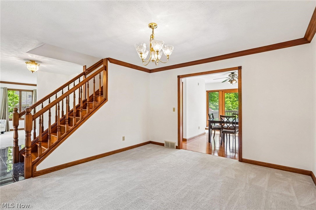 8449 Settlers Passage Brecksville OH 44141