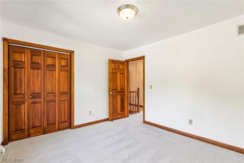 8449 Settlers Passage Brecksville OH 44141