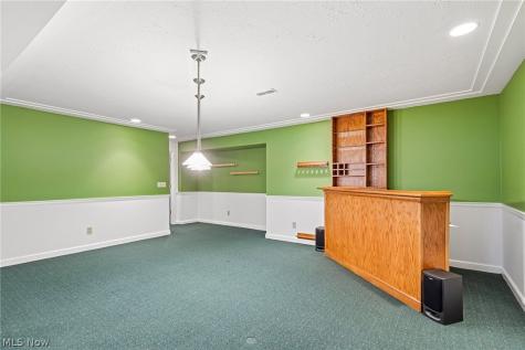 8449 Settlers Passage Brecksville OH 44141