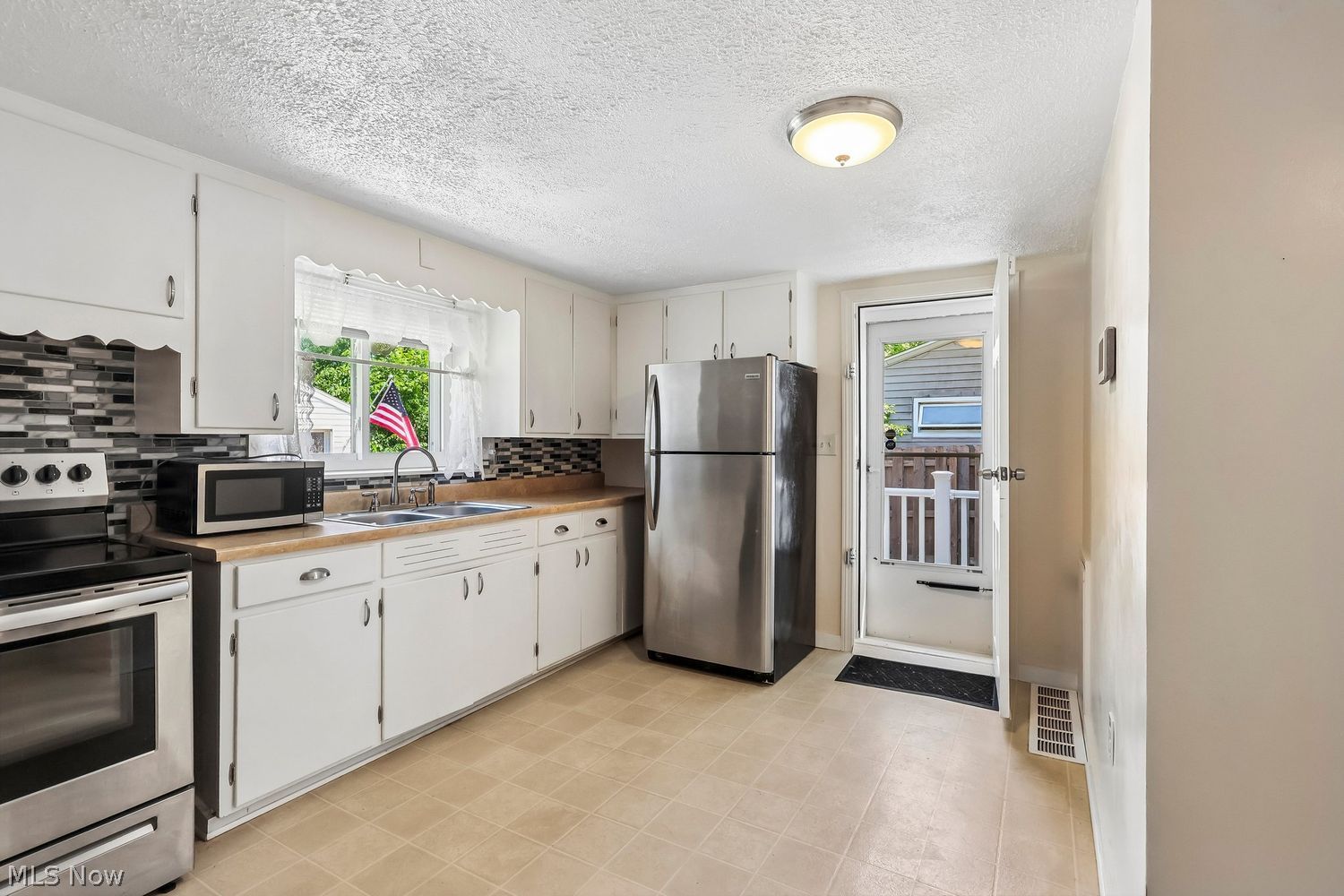 240 S Hickin Avenue Rittman OH 44270