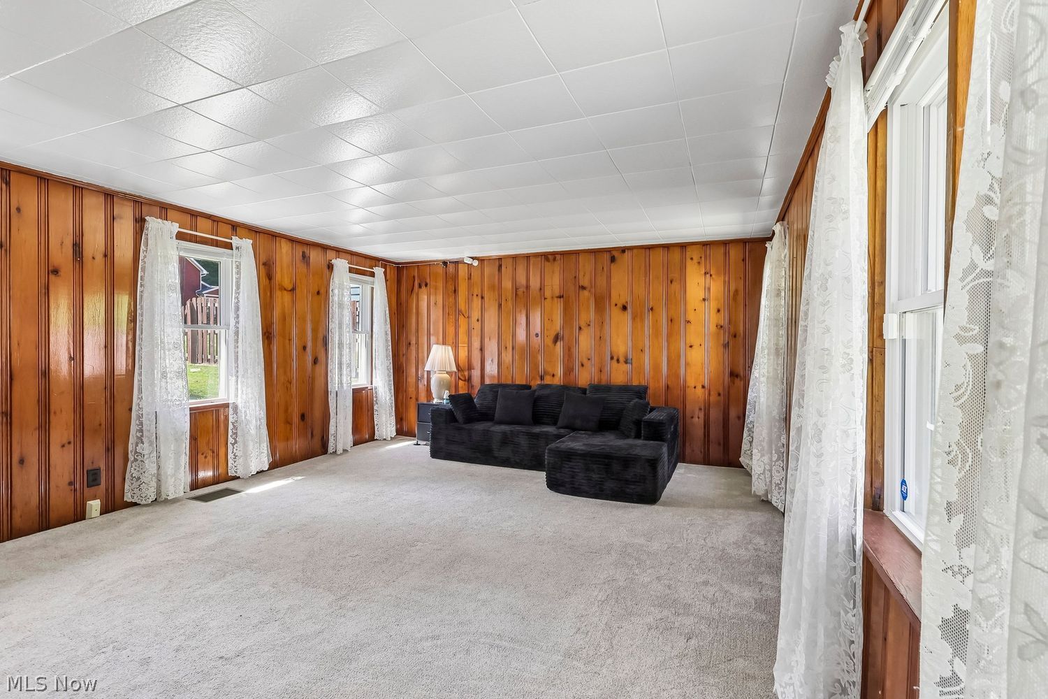 240 S Hickin Avenue Rittman OH 44270