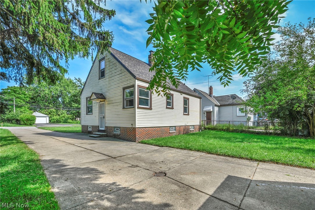 5516 Garden Street Maple Heights OH 44137