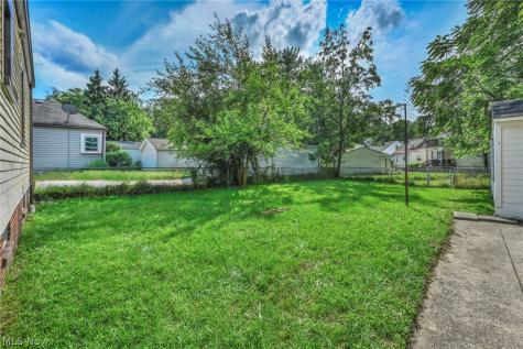 5516 Garden Street Maple Heights OH 44137