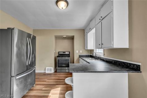 5516 Garden Street Maple Heights OH 44137