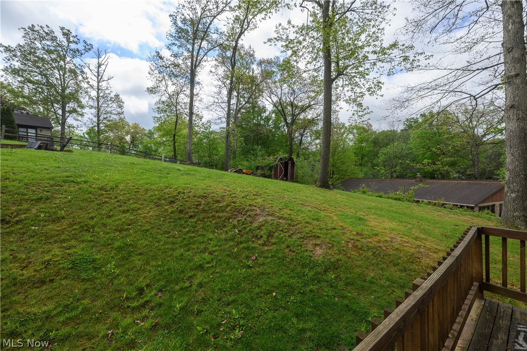 2490 Oak Tree Drive NW Dover OH 44622