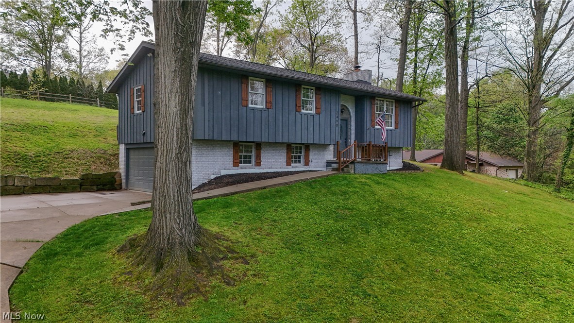 2490 Oak Tree Drive NW Dover OH 44622