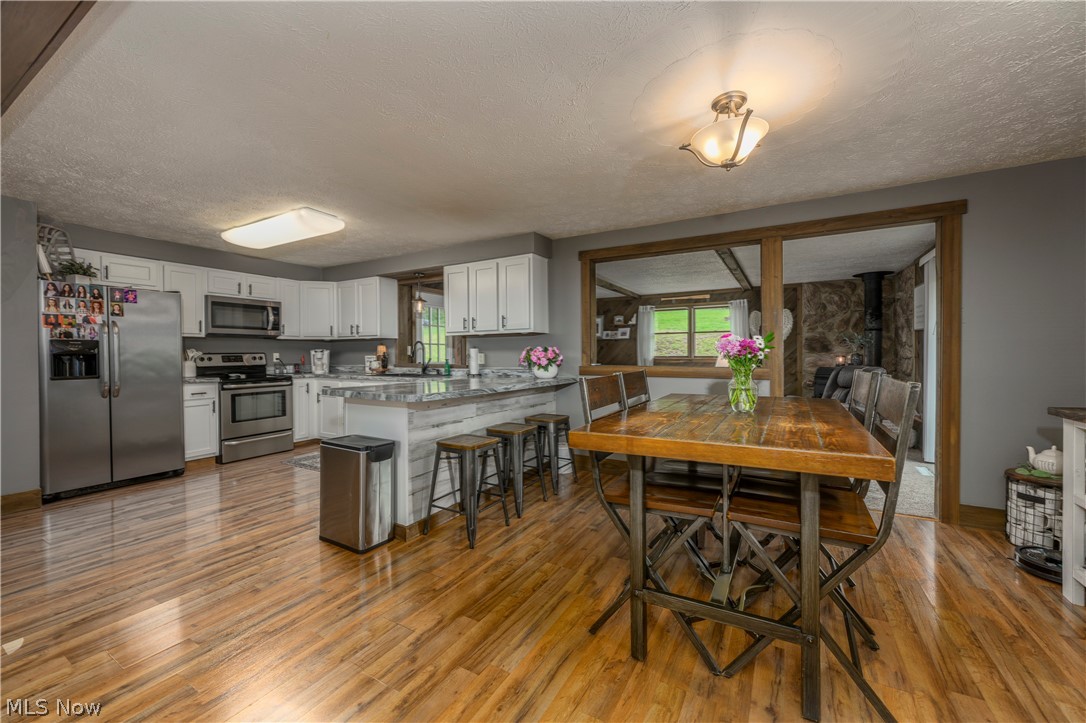 2490 Oak Tree Drive NW Dover OH 44622