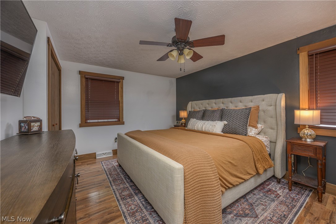 2490 Oak Tree Drive NW Dover OH 44622