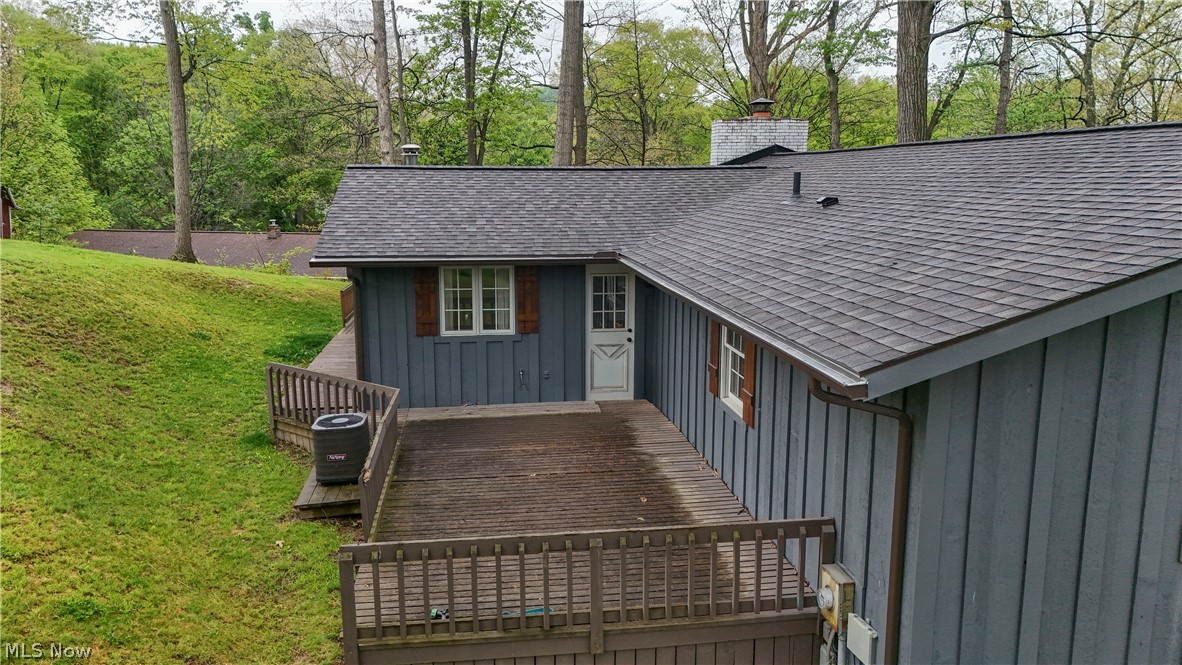 2490 Oak Tree Drive NW Dover OH 44622