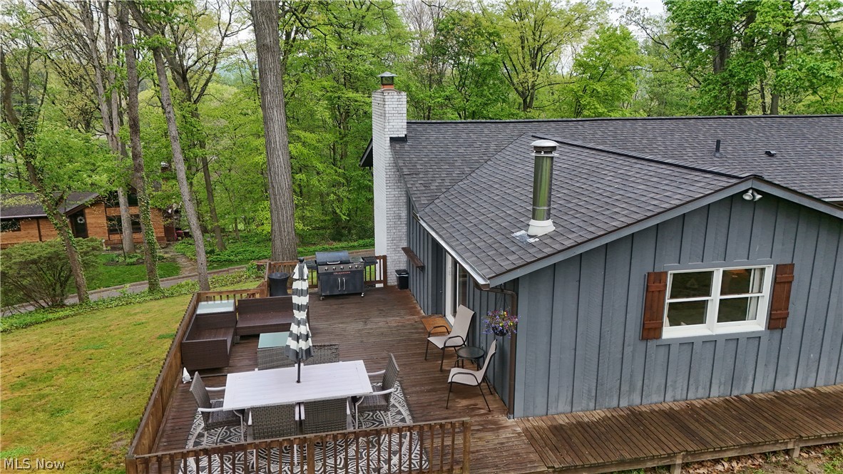 2490 Oak Tree Drive NW Dover OH 44622