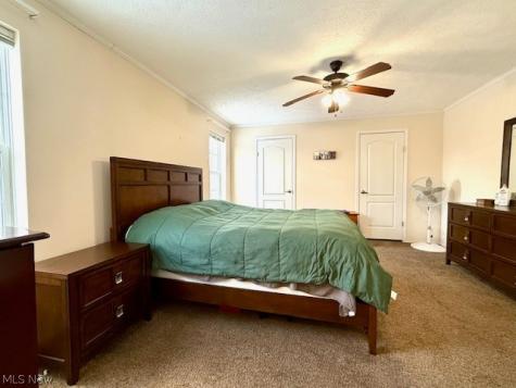 362 Pin Oak Circle Elyria OH 44035