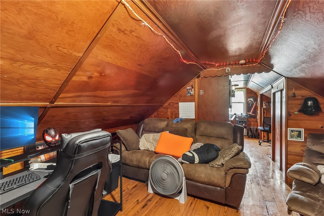 1430 Janice Street NE Massillon OH 44646