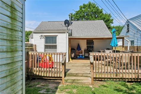 1430 Janice Massillon OH 44646