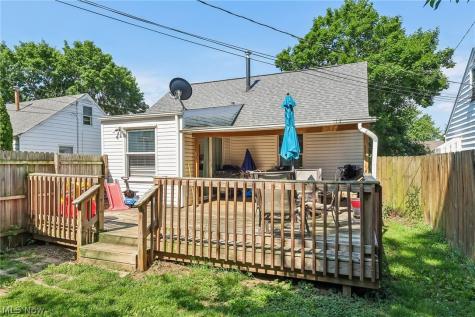 1430 Janice Massillon OH 44646