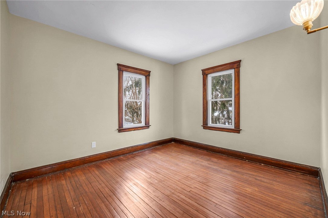 1345 Cove Avenue Lakewood OH 44107