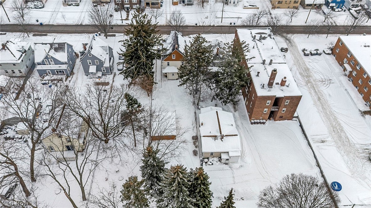 1345 Cove Avenue Lakewood OH 44107