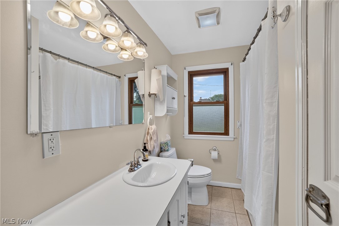 309 Hafely Drive Lorain OH 44052