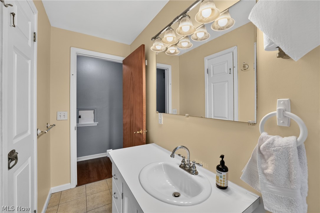 309 Hafely Drive Lorain OH 44052