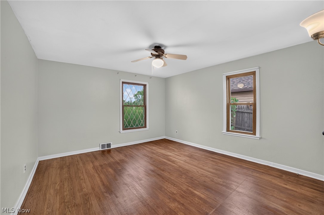 309 Hafely Drive Lorain OH 44052
