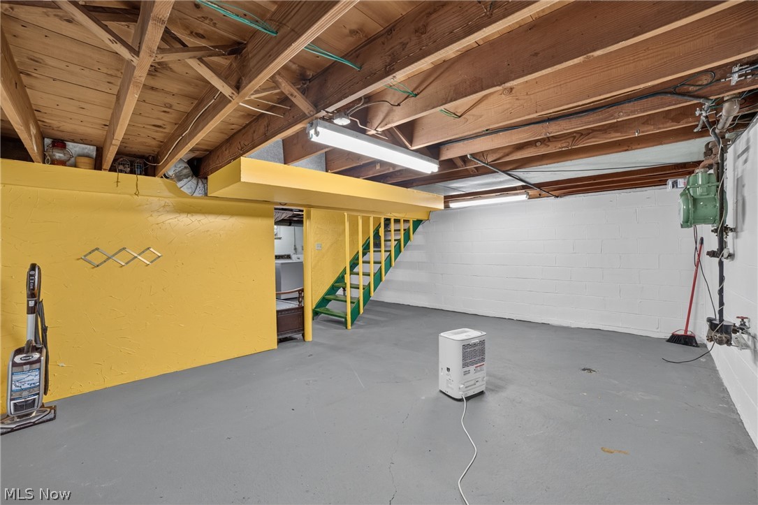 309 Hafely Drive Lorain OH 44052