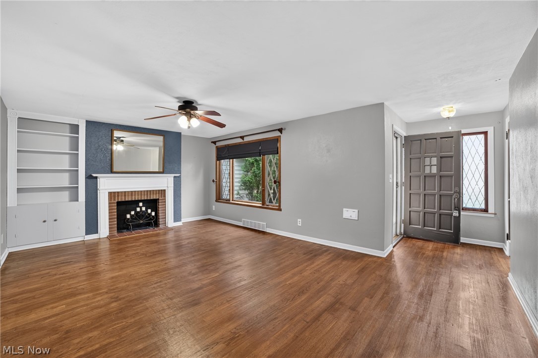 309 Hafely Drive Lorain OH 44052