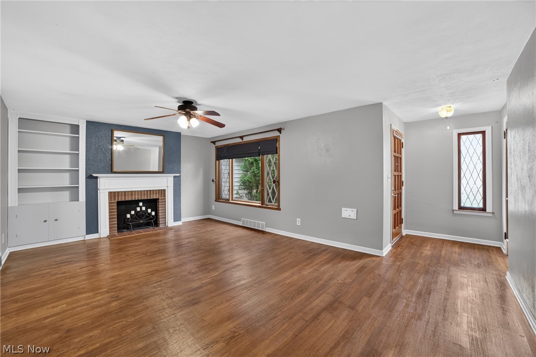 309 Hafely Drive Lorain OH 44052