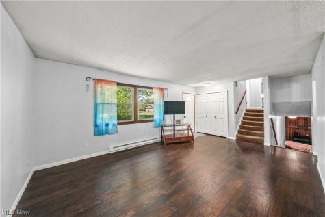 5305 Beechwood Road Ravenna OH 44266