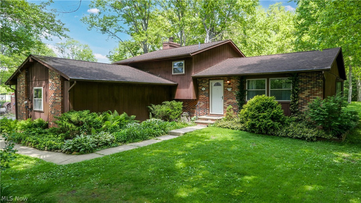 5305 Beechwood Road Ravenna OH 44266