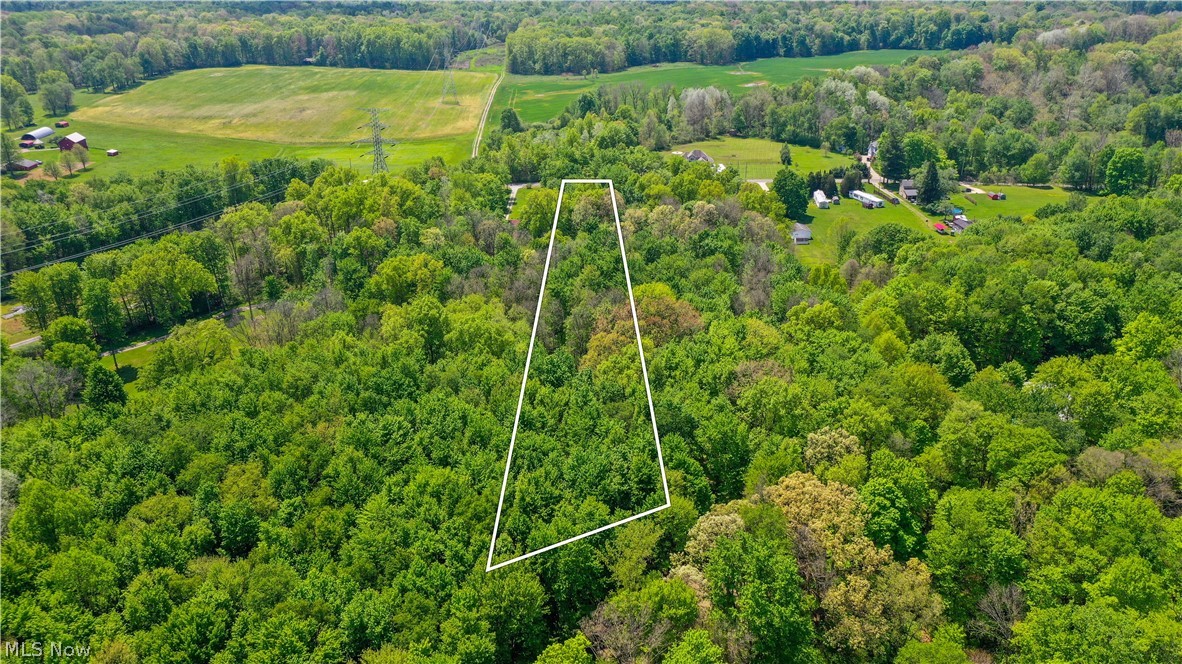 5305 Beechwood Road Ravenna OH 44266
