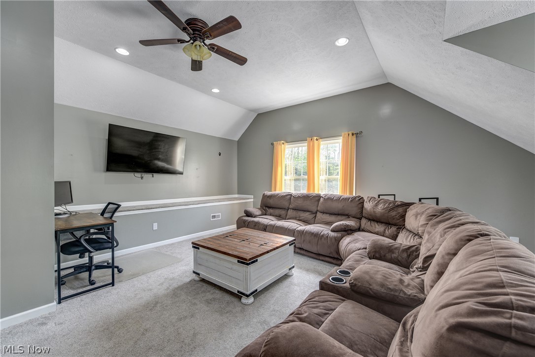3677 Foothills Boulevard Willoughby OH 44094