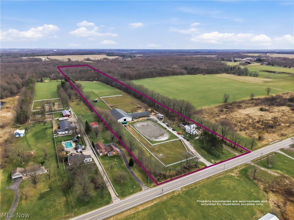 8305 Columbiana Canfield Road Canfield OH 44406