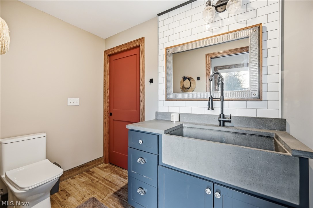 8305 Columbiana Canfield Road Canfield OH 44406