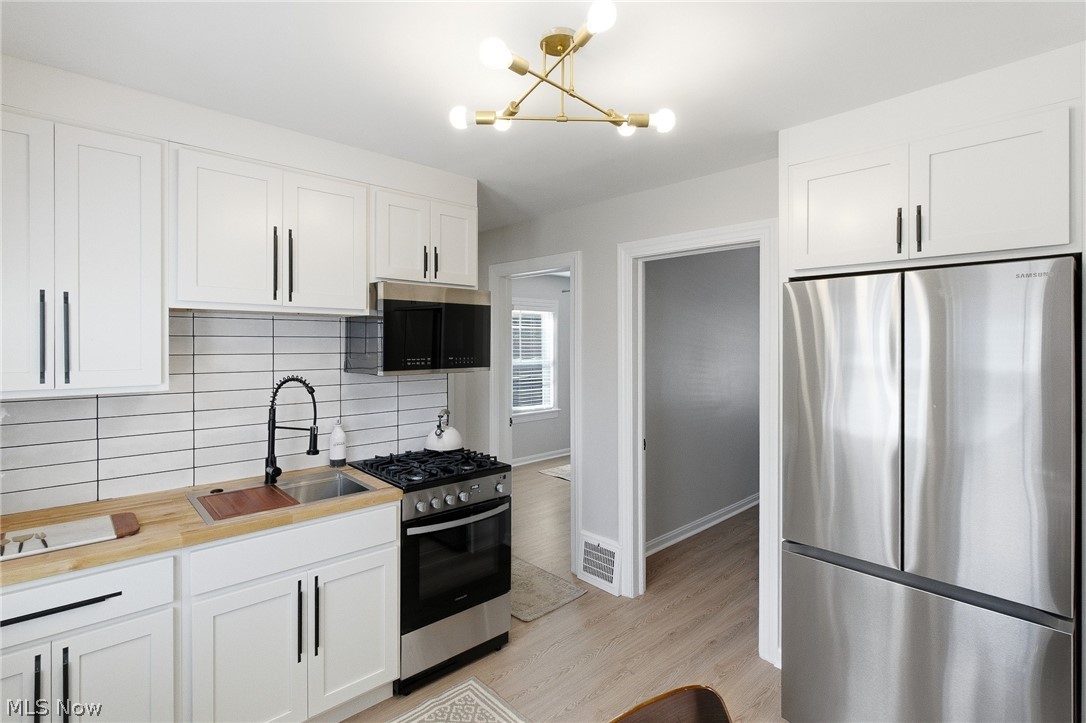 21050 Goller Avenue Euclid OH 44119
