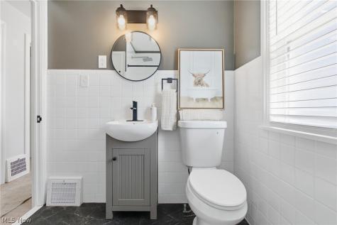 21050 Goller Avenue Euclid OH 44119