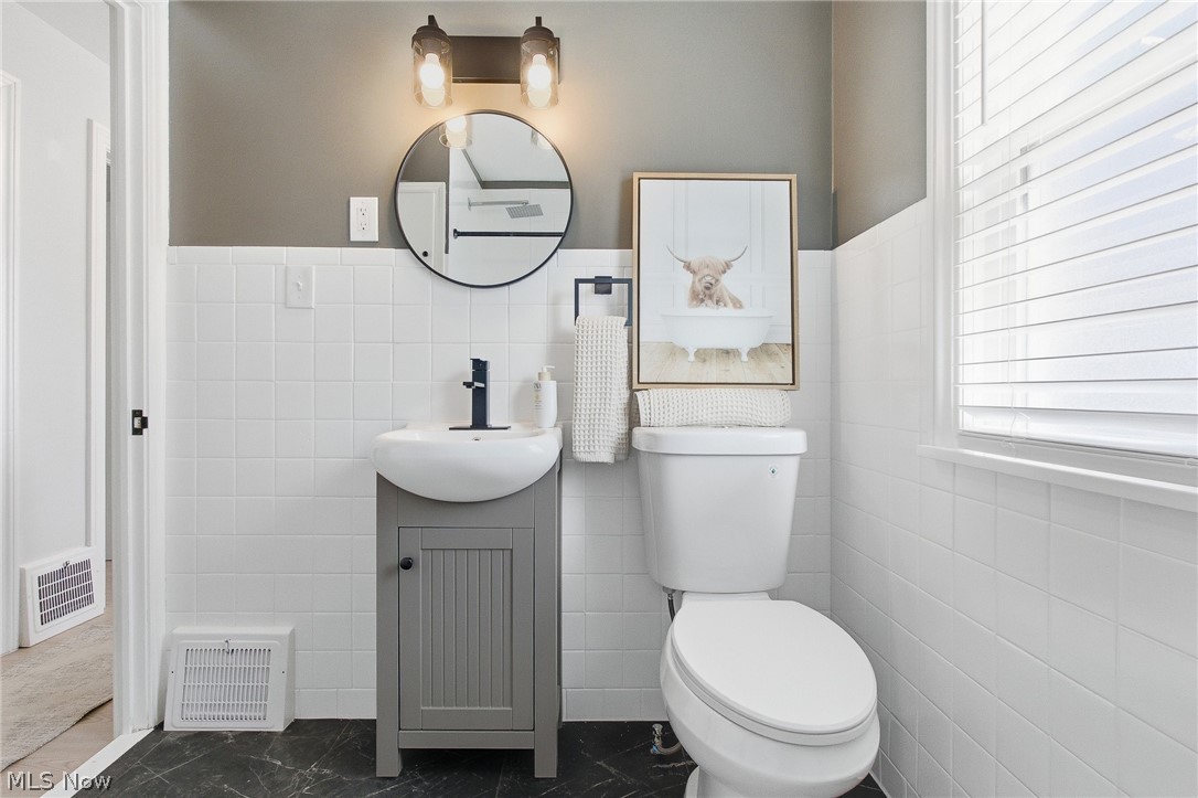 21050 Goller Avenue Euclid OH 44119