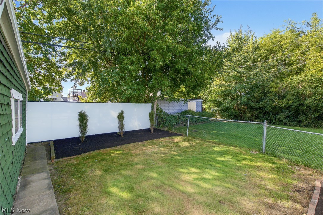 21050 Goller Avenue Euclid OH 44119
