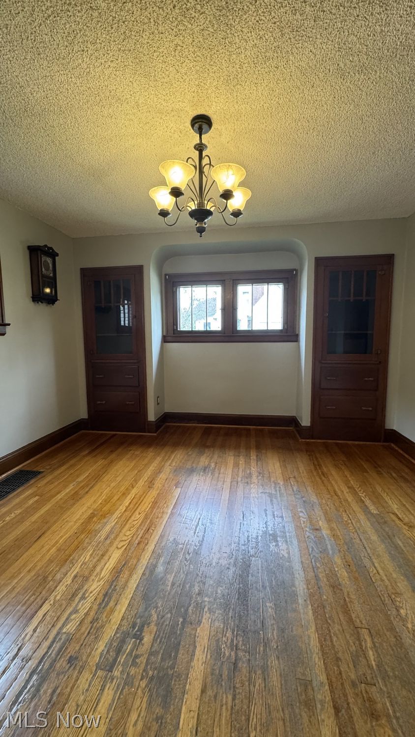 515 N Firestone Boulevard Akron OH 44301