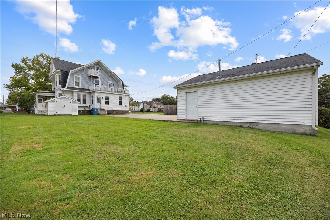 1032 W 4th Street Lorain OH 44052