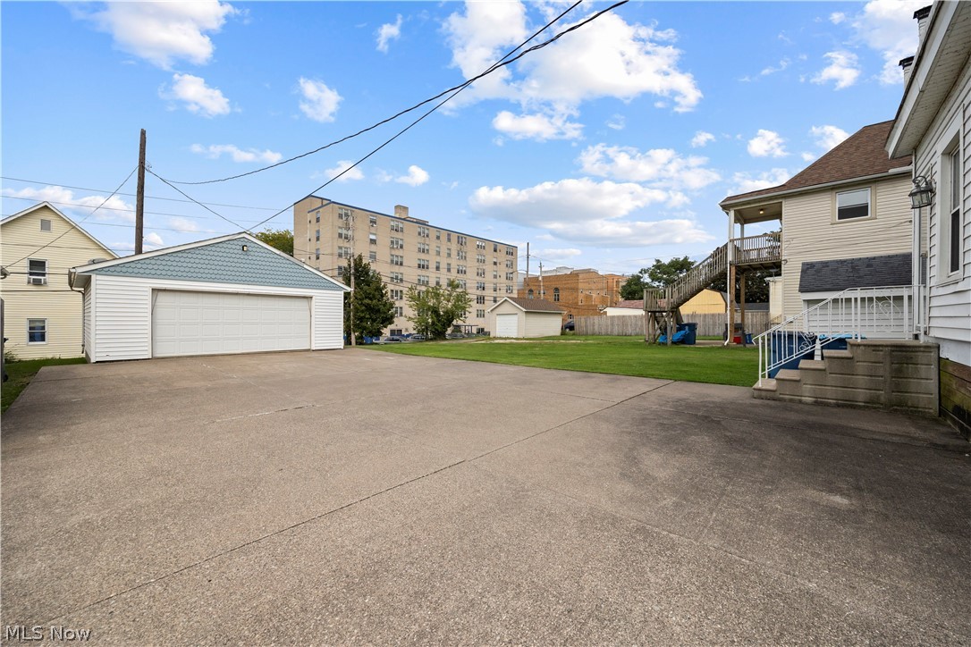 1032 W 4th Street Lorain OH 44052